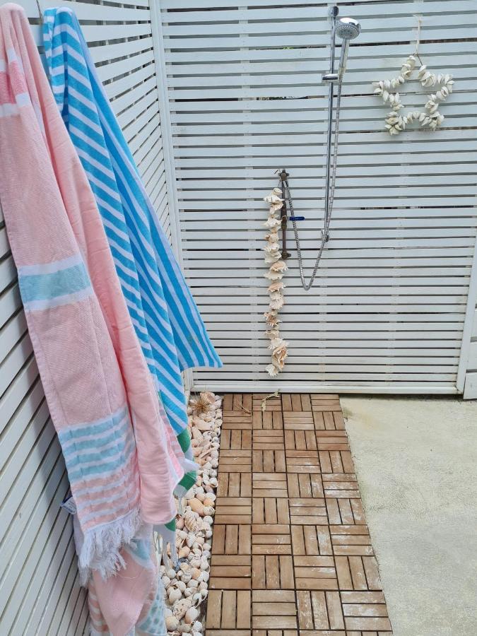 Aroha Tiny House Peka Peka