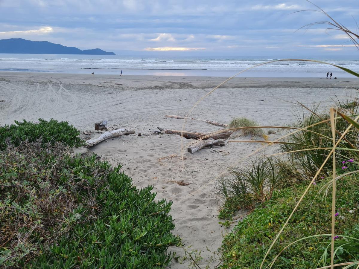 Aroha Tiny House Peka Peka Apartment Waikanae