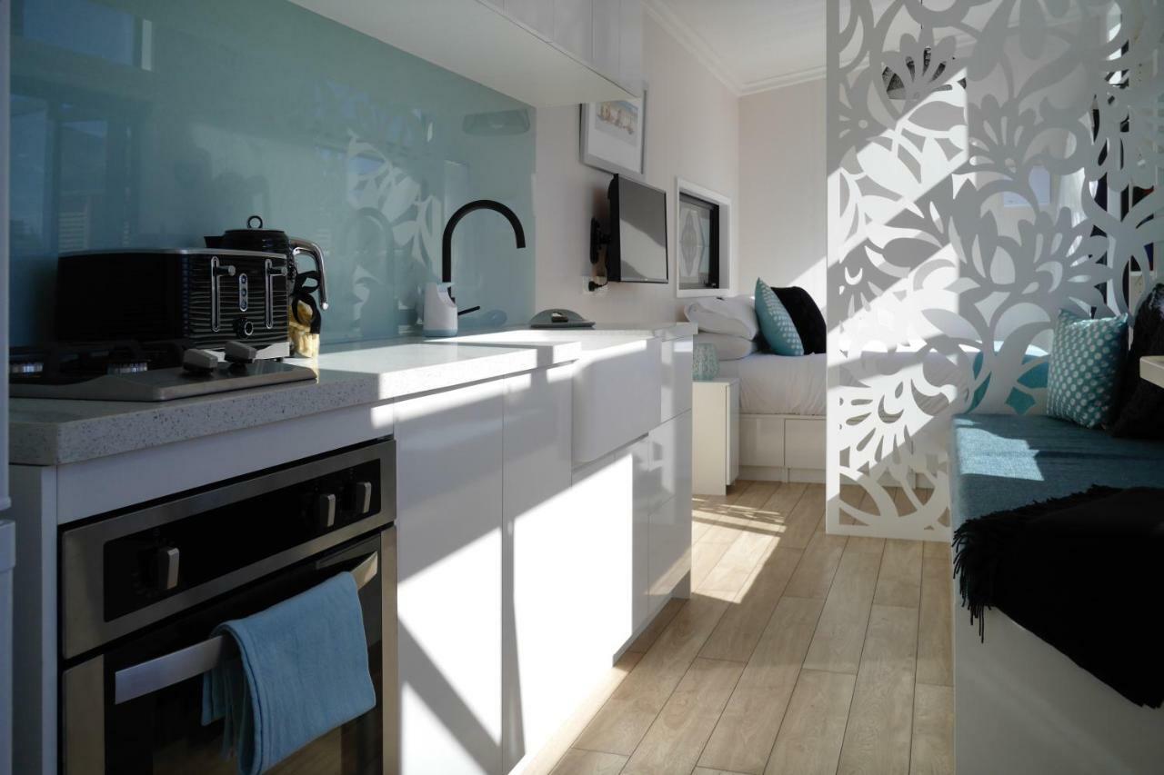 Aroha Tiny House Peka Peka Apartment Waikanae